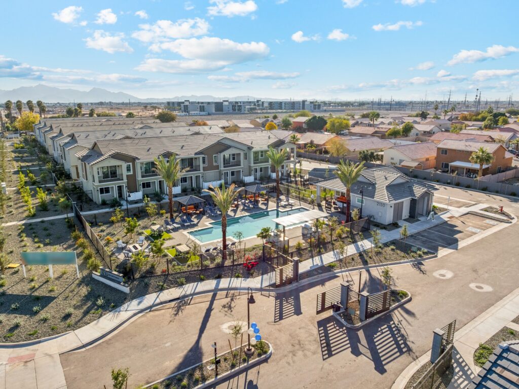 Encanto_West_20251213135834_0016_D